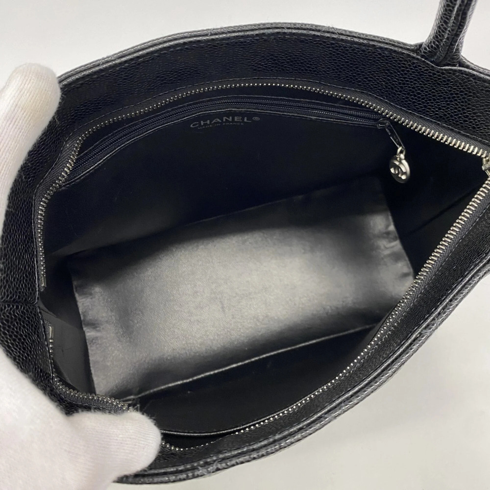 CHANEL Black Caviar Leather Reissue Tote Bag - Picture 4 of 11